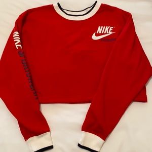 Women’s Nike red crop top